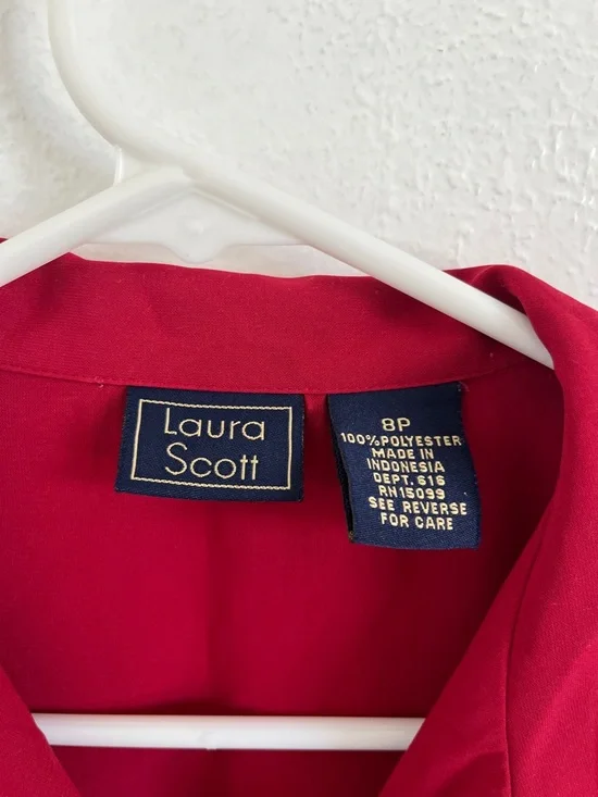 Laura Scott Sleeveless Button-Front Cherry Red Blouse 8P - Picture 2 of 3